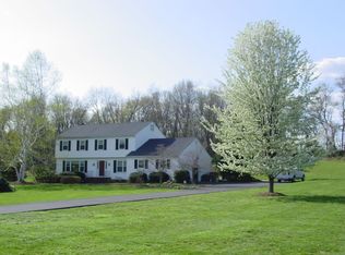 112 Sturbridge Rd, Neshanic Station, NJ 08853