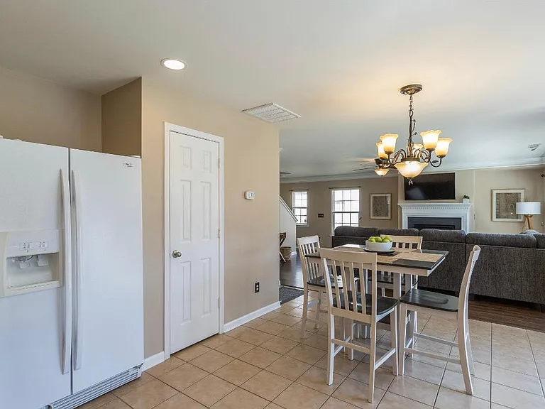 160 Solheim Ln — Photo 18