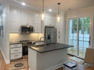 Fully Renovated in Heathwood with 2 Bedrooms and 2 Baths, Columbia, SC 29205