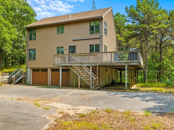 3 Hopkins Way, Truro, MA 02666