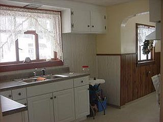 2nd image of 4907 Crystal Ave
