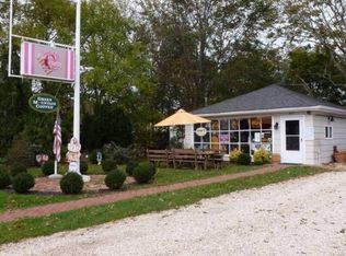 455 Montauk Hwy, East Moriches, NY