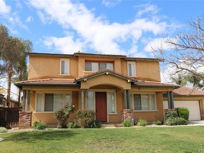 8123 Palm View Ln, Riverside, CA, 92508