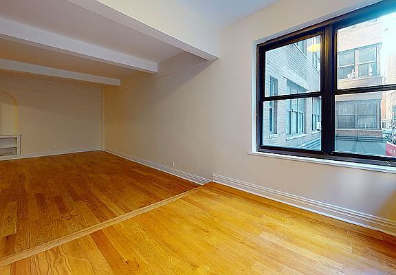5th image of 141 E 56th St APT 2G