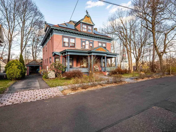 25 Presidents Place, Kingston, NY 12401