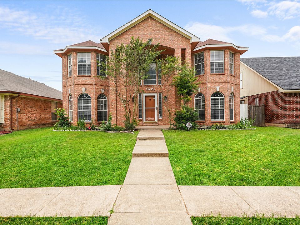 1st image of 1521 Curtis Ln