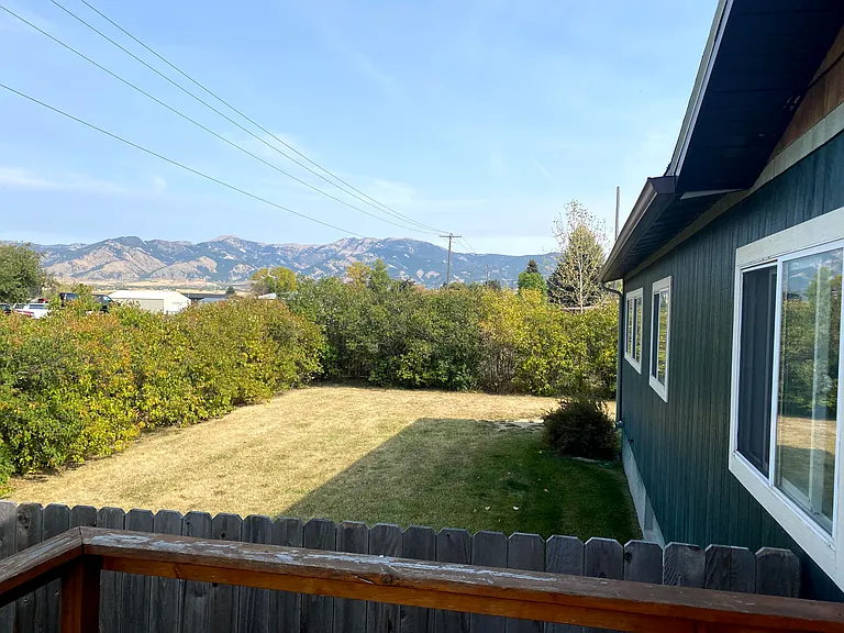 4270 E Valley Center Rd #A — Photo 13