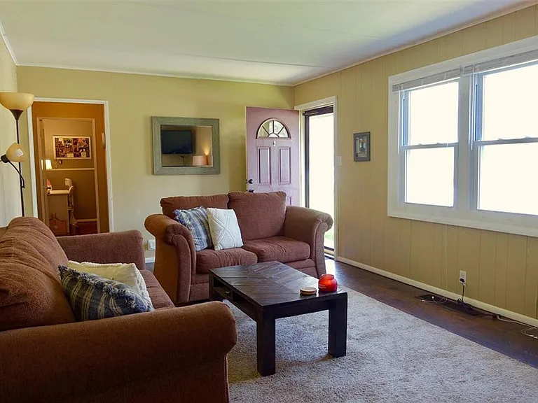 416 S Eastside Dr — Photo 39