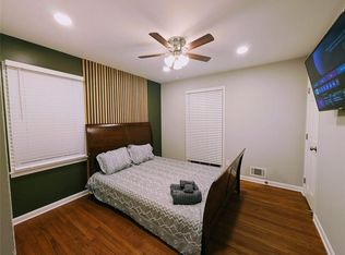 460 Holt Rd NE, Marietta, GA 30068