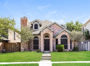 4450 Laredo Dr, Grand Prairie, TX 75052