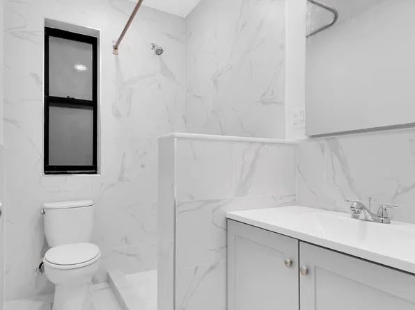 3000 Valentine Avenue image 7 of 7