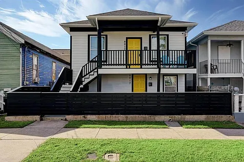 4017 M Ave #UP Photo 1