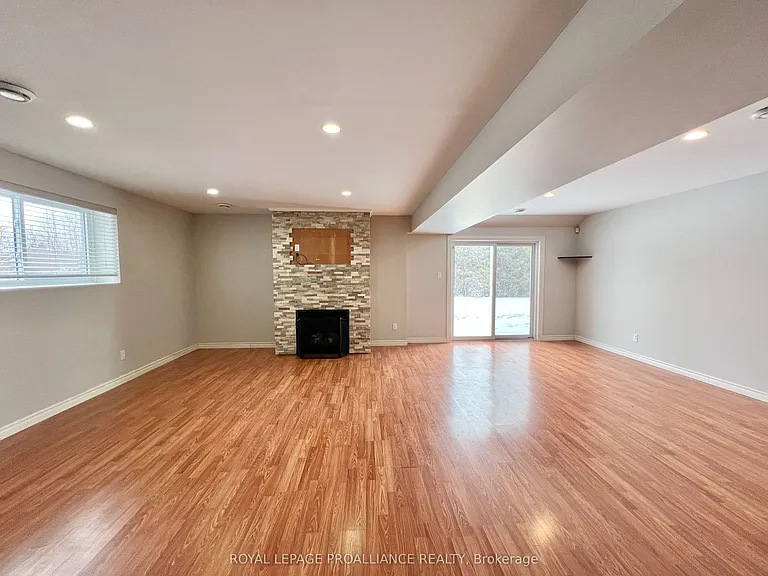 500 Boulton Rd — Photo 23