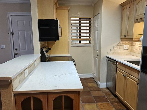 3rd image of 610 Trace Cir APT 205