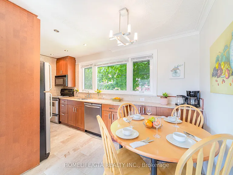 8 Laxford Ave — Photo 9