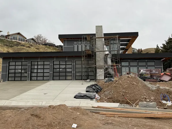 422 N Castor Ln, Salt Lake City, UT 84103