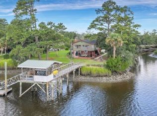 120 Smoakhouse Dr, Midway, GA 31320