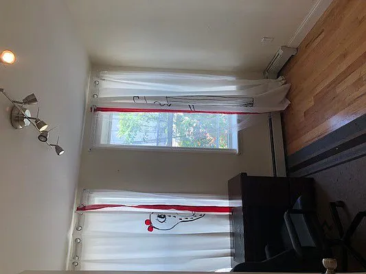 Rented by EF Property Management LLC | media 25