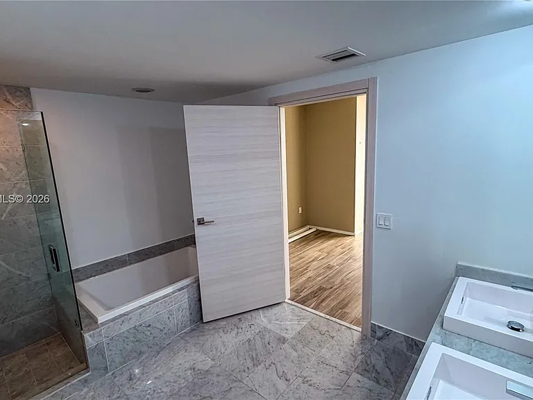 801 S Miami Ave #4501 — Photo 4