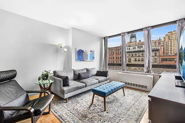 Sold by Corcoran | media 23