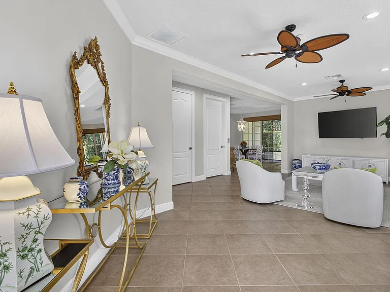 222 Tresana Blvd #44 — Photo 12