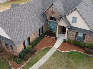 188 Shadow Ridge Dr, Bossier City, LA 71112