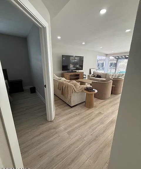 1413 Arrow Ridge Way — Photo 8