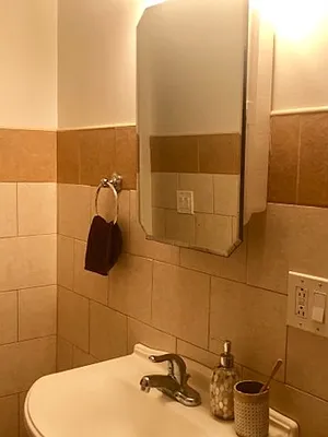 Rented by Compass | media 9