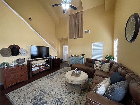 2nd image of 510 Mueller St Lot 14