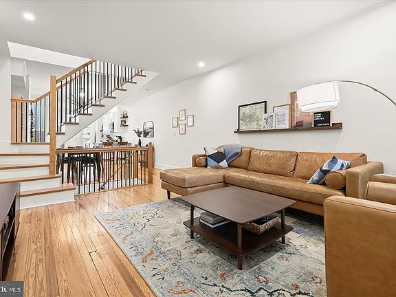 5th image of 3632 Hickory Ave