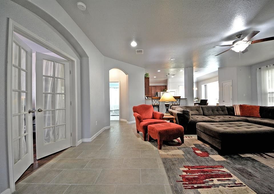 1st image of 9975 Golden Field Ln
