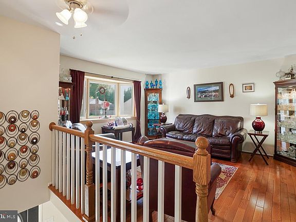 5th image of 13203 Delaney Rd