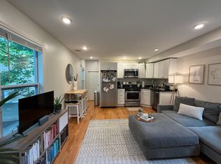 46 Cogswell Ave #4, Cambridge, MA 02140