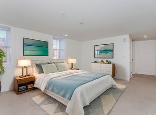 30 Village Hill Rd #103, Northampton, MA 01060