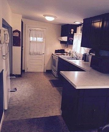 3rd image of 20 Union St