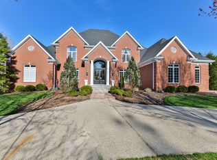 11937 Creel Lodge Dr, Anchorage, KY 40223