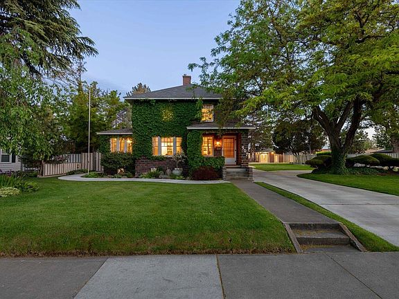 3rd image of 507 W 1st Ave