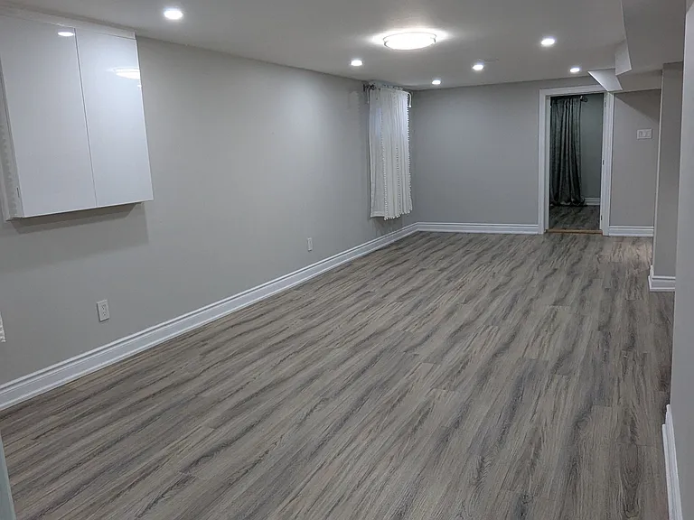 16 Melody Rd #BASEMENT — Photo 5