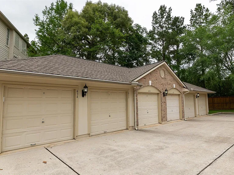 6607 Lake Woodlands Dr #624 — Photo 31