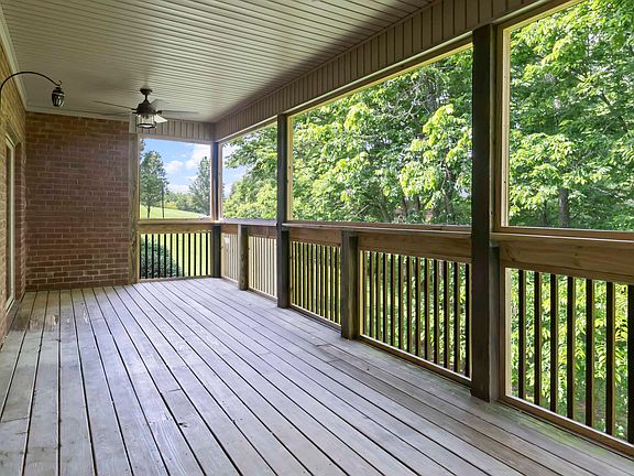 3rd image of 513 Amster Woods Dr