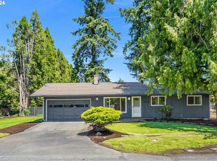 16453 SE Main St, Portland, OR 97233