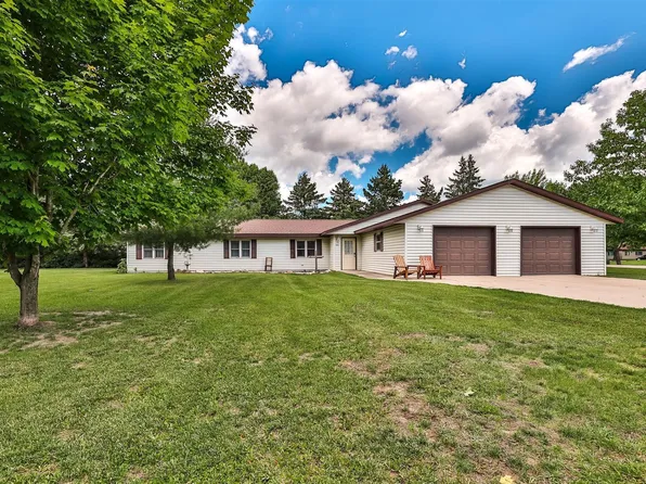 103 Wendy Woods Ln, New York Mills, MN 56567