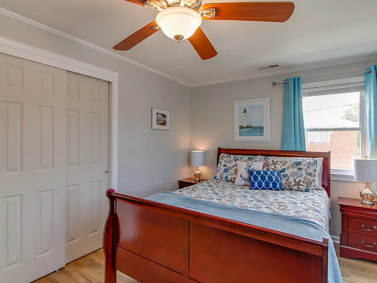1273 Little Bay Ave — Photo 12