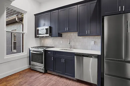 57 Trumbull St #1R Photo 1