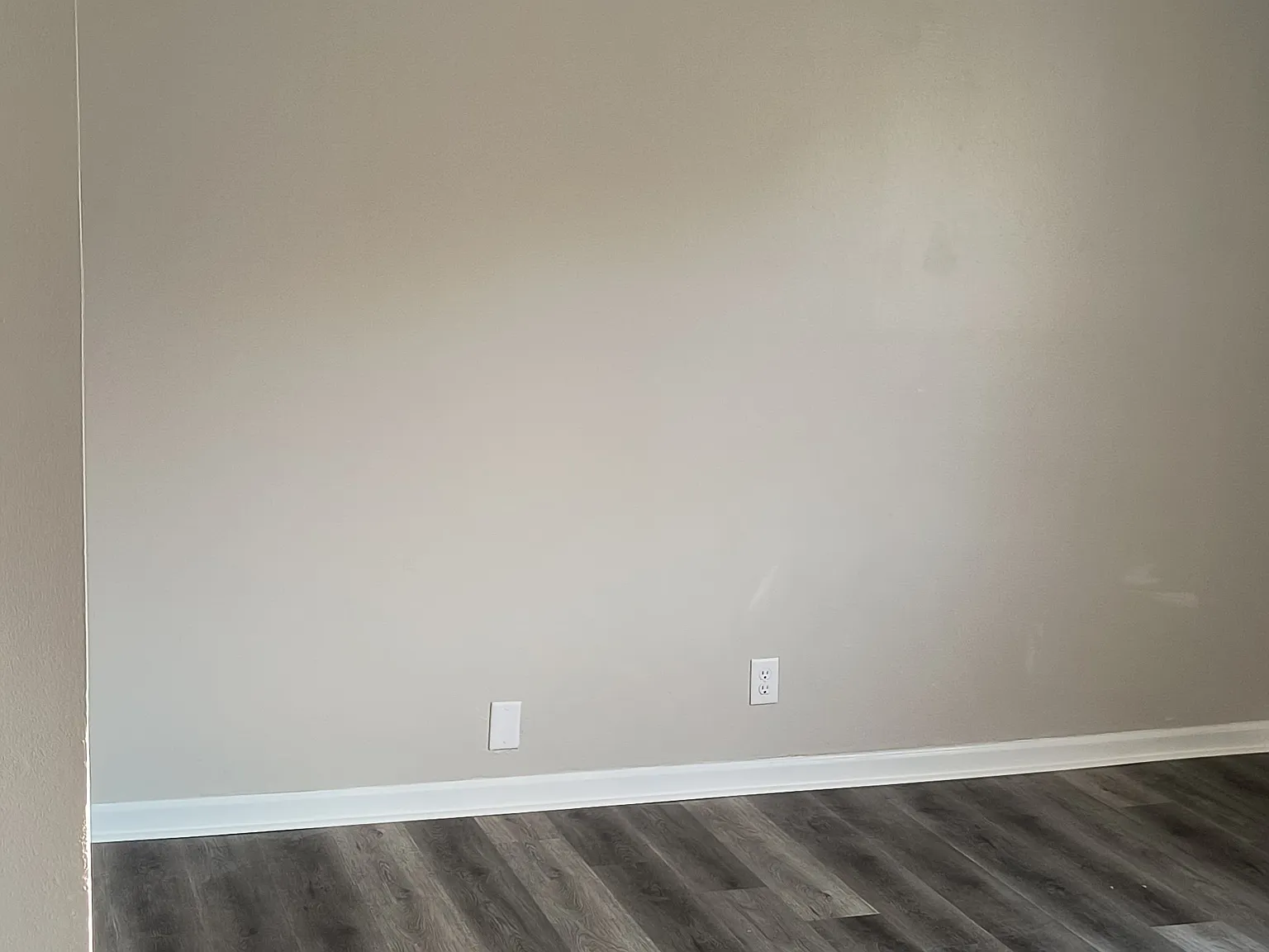 2 bed, 913 sqft, $1,350 — Photo 3