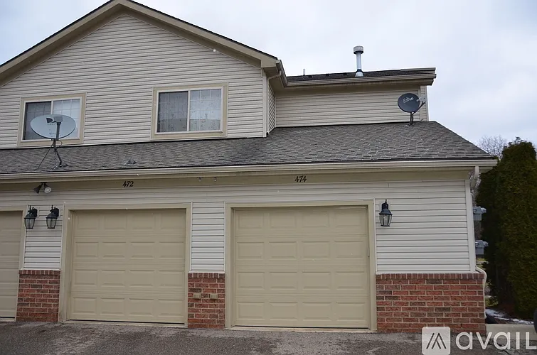 474 Village Dr — Photo 22