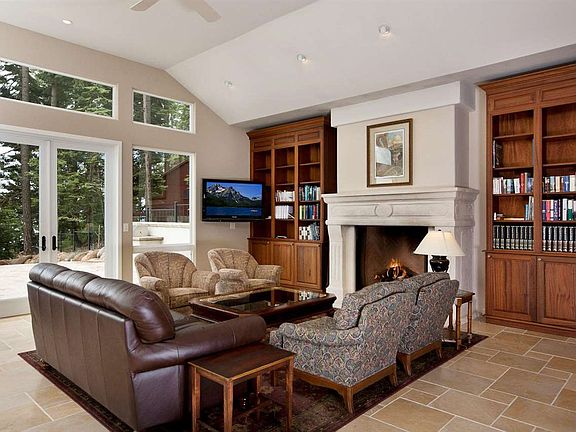 4th image of 808 Peninsula Dr