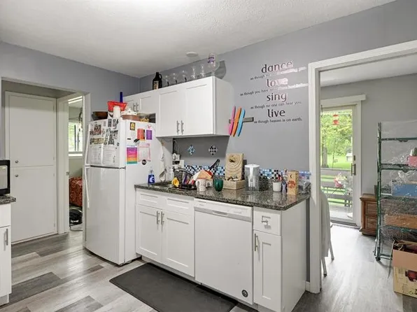1659 10th Ave APT 2, Newport, MN 55055