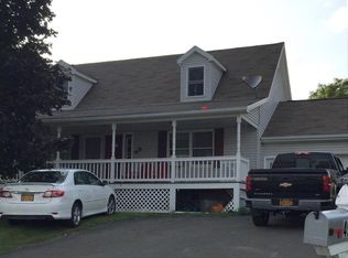 49 Arthur Ave, Hudson, NY 12534