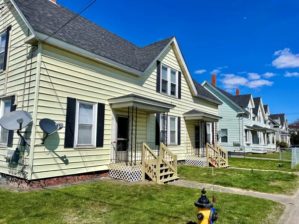 48 Clinton Avenue, Winslow, ME 04901
